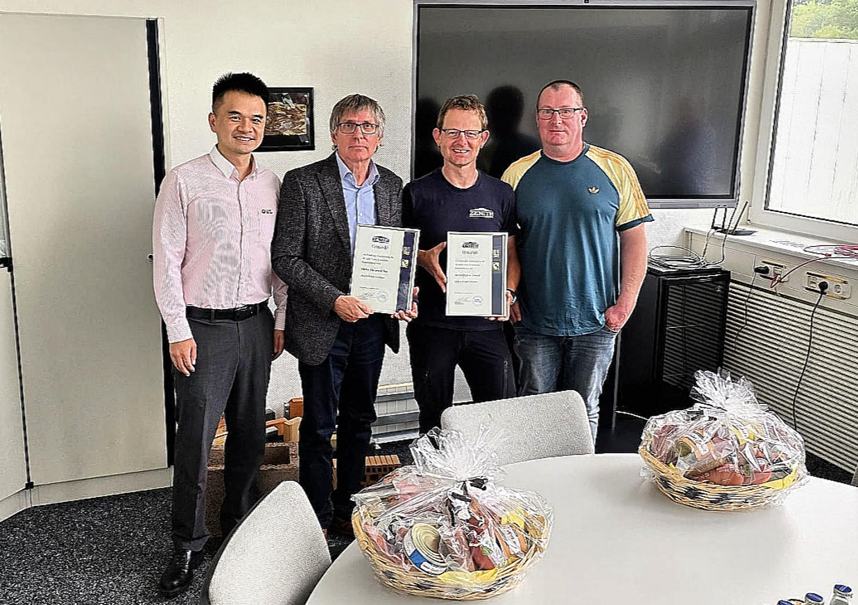 કારીગરીને સલામ દ્રઢતાને સલામ